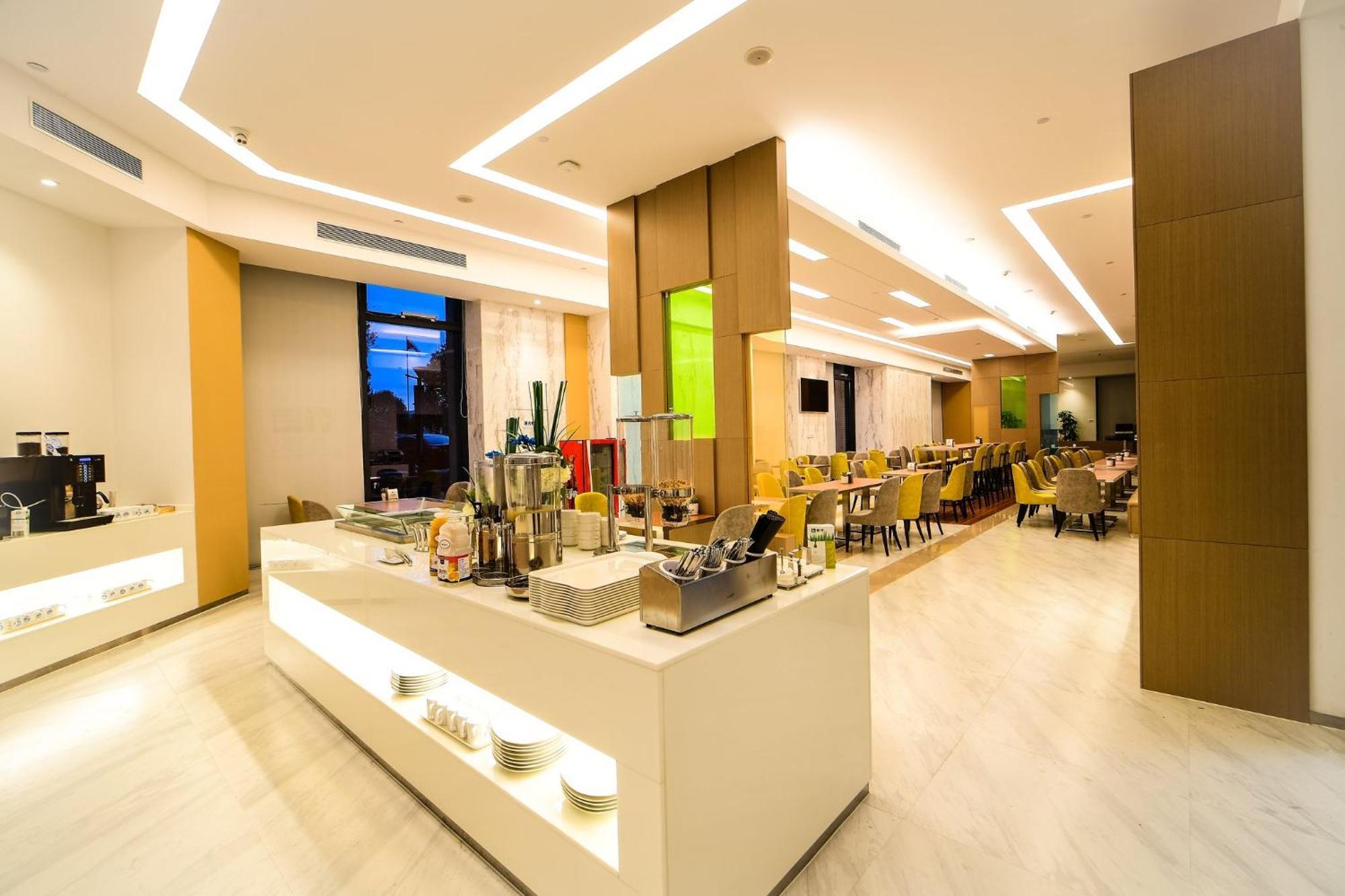Holiday Inn Express - Liuyang Development Zone By Ihg Changsha Huanghua Airport Exterior photo