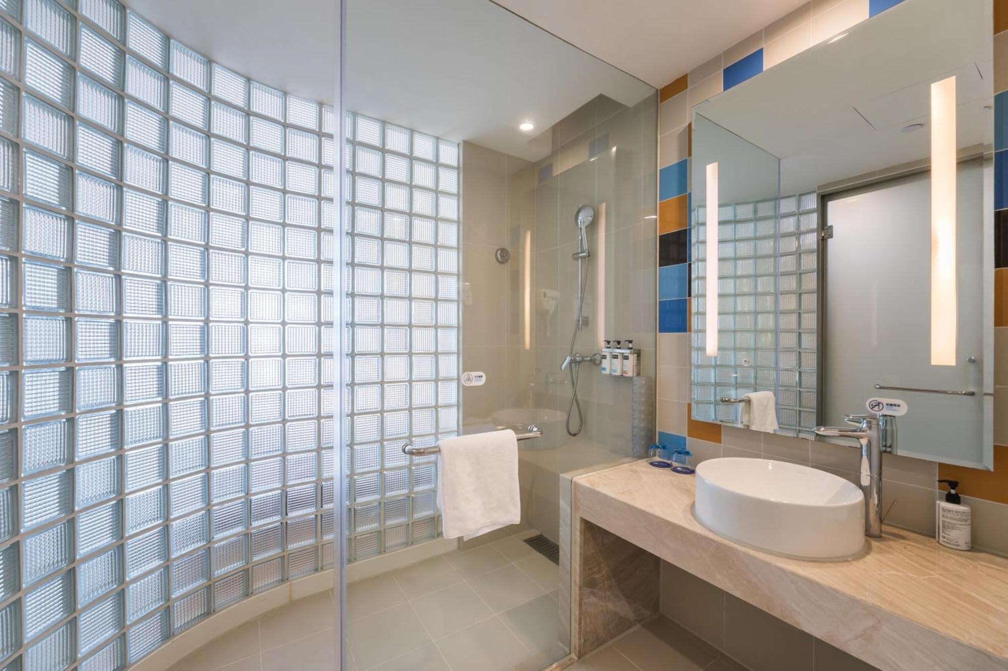 Holiday Inn Express - Liuyang Development Zone By Ihg Changsha Huanghua Airport Exterior photo
